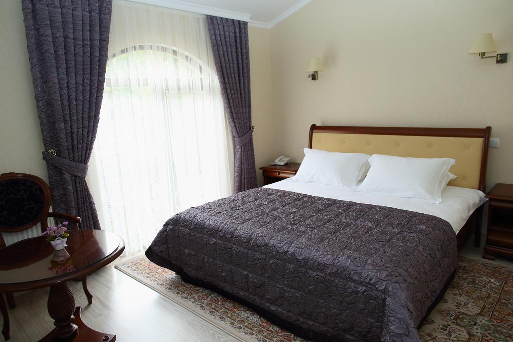 Prima Villa Guest House Vínnytsia Habitación foto